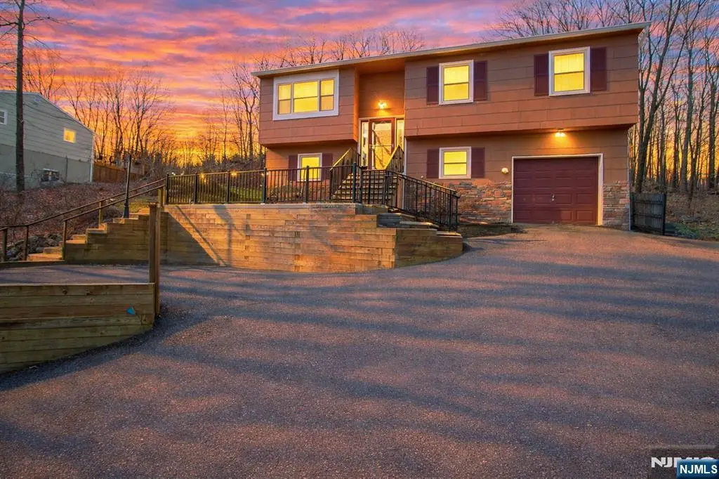 142 Valley View Drive, White Meadow Lake, NJ 07866 - #1