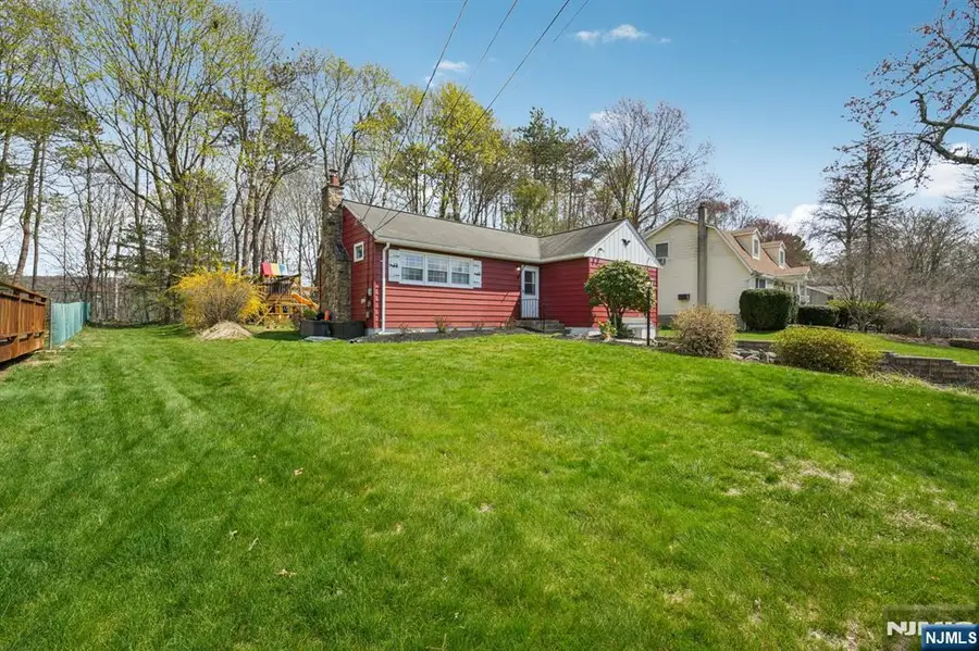 9 Cottonwood Court, Hardyston, NJ 07460 - #2