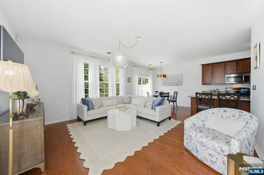 01 Birch Court, Monroe, NJ 07927 - #3