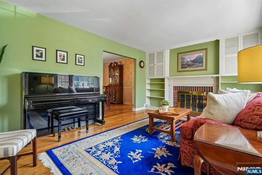 321 Kenilworth Road, Ridgewood, NJ 07450 - #3