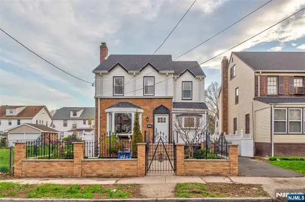 150 Hansbury Avenue, Newark, NJ 07112