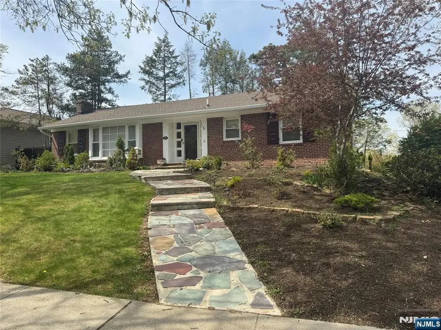 493-495 Berkeley Avenue, Orange, NJ 07050 - #2