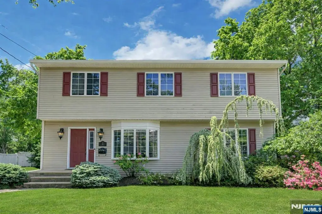 44 W Midland Avenue, Paramus, NJ 07652 - #1