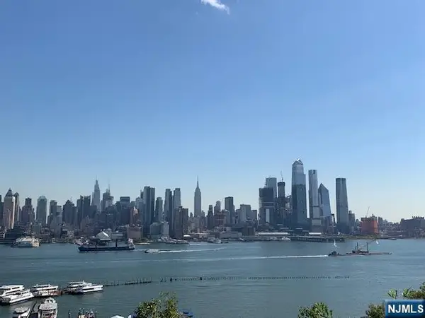 4905 Park Avenue 1C, Union City, NJ 07087