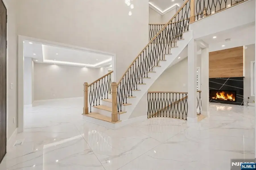 25 Macarthur Avenue, Closter, NJ 07624 - #2