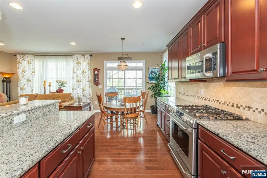 6 Mc Nish Way, Caldwell, NJ 07006 - #3