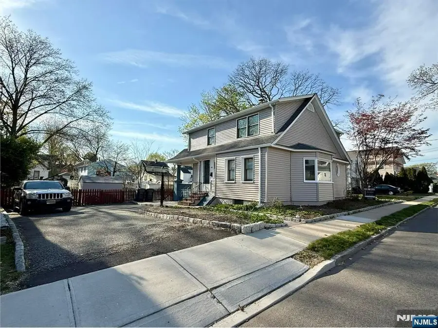 80 Roosevelt Avenue, Bergenfield, NJ 07621 - #2