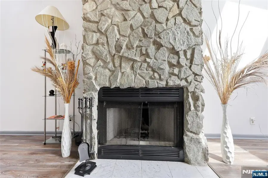 52 Adams Terrace, Clifton, NJ 07013 - #3