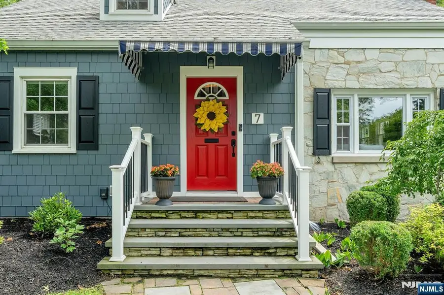 7 Hawthorne Avenue, Glen Ridge, NJ 07028 - #3