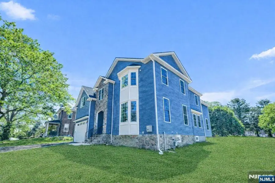 210 Corliss Avenue, Phillipsburg, NJ 08865 - #2