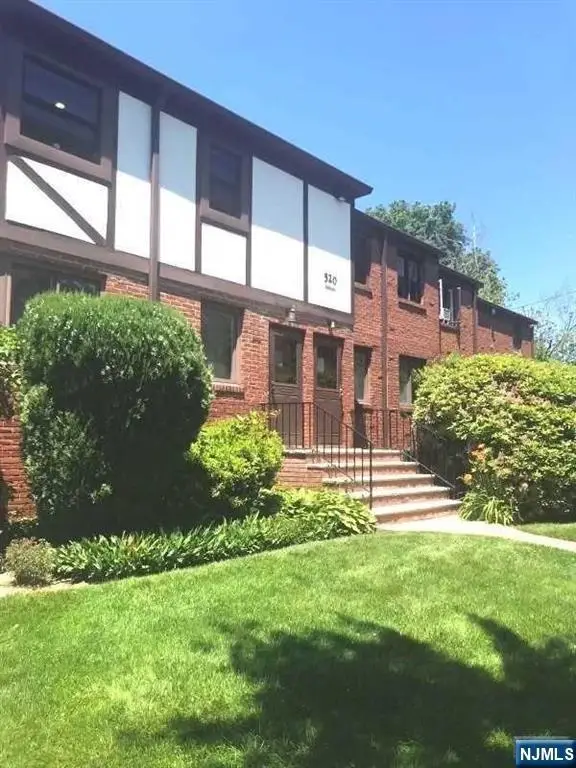 520 Broad Avenue 11, Englewood, NJ 07631