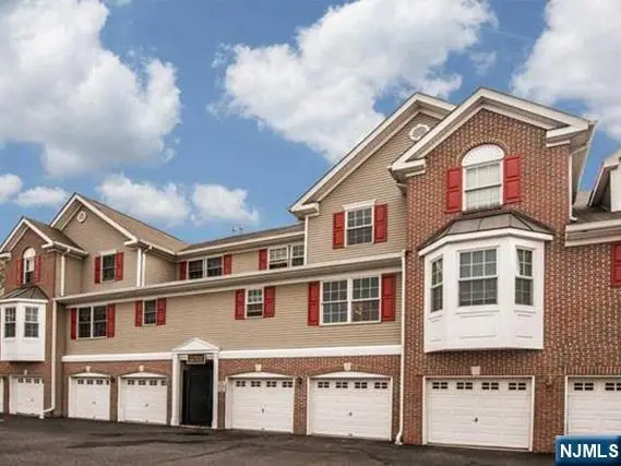 39 Birch Street, Ridgefield Park, NJ 07660