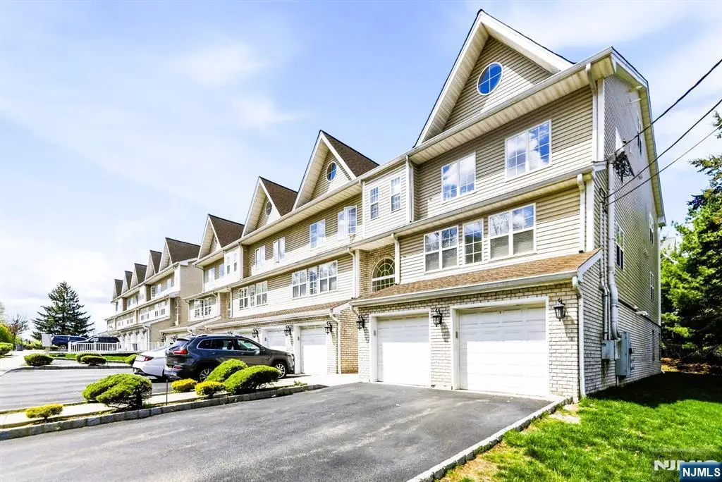 30 Mountain Avenue 9B (8), Paterson, NJ 07501 - #1