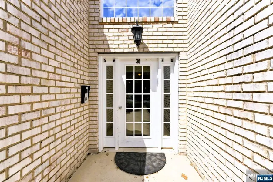 30 Mountain Avenue 9B (8), Paterson, NJ 07501 - #2