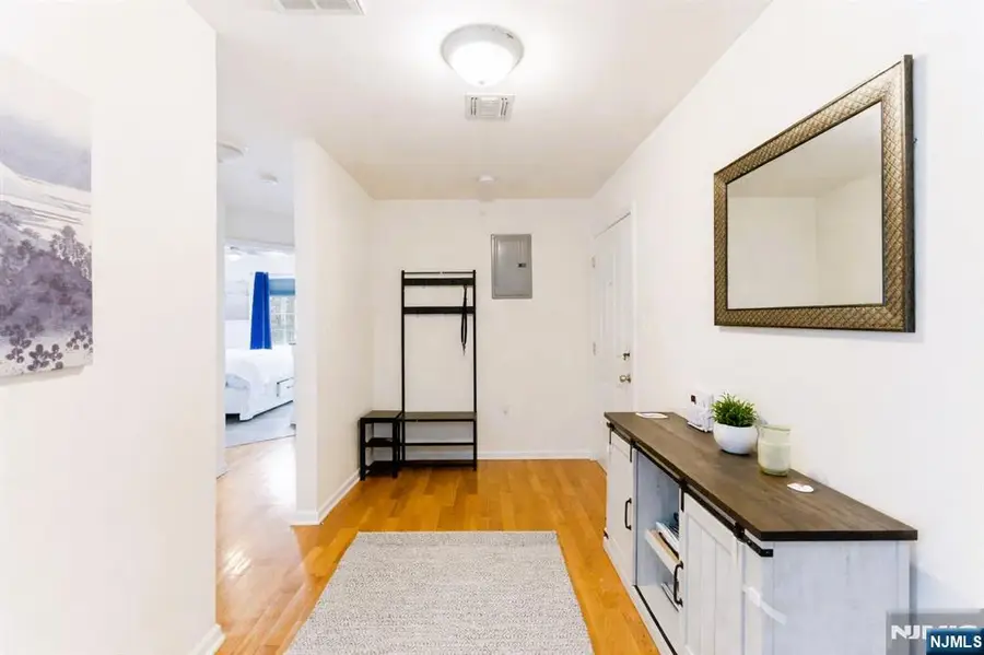 30 Mountain Avenue 9B (8), Paterson, NJ 07501 - #3