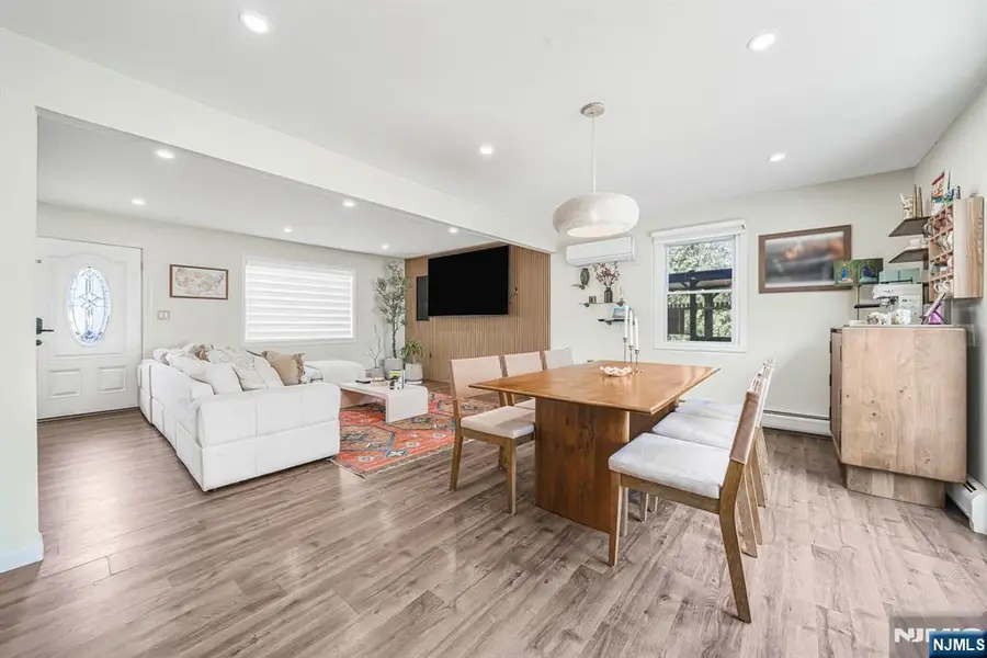 33 Cathy Avenue, Hawthorne, NJ 07506 - #3