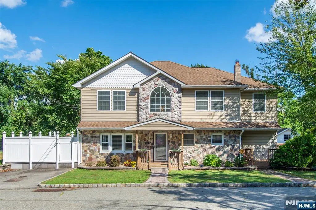 36 Ella Street, Bloomingdale, NJ 07403 - #1