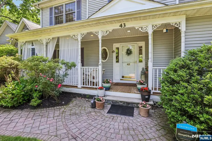 43 N Pleasant Avenue, Ridgewood, NJ 07450 - #3