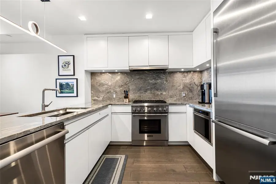 320 Adolphus Avenue PH 02, Cliffside Park, NJ 07010 - #3