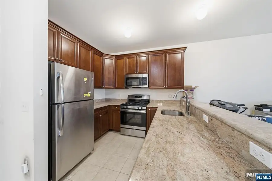 3120 Cory Lane 3120, Elmwood Park, NJ 07407 - #3