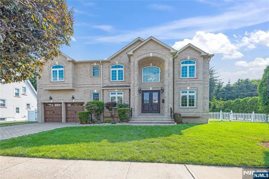 4 Holland Avenue, Demarest, NJ 07627 - #3