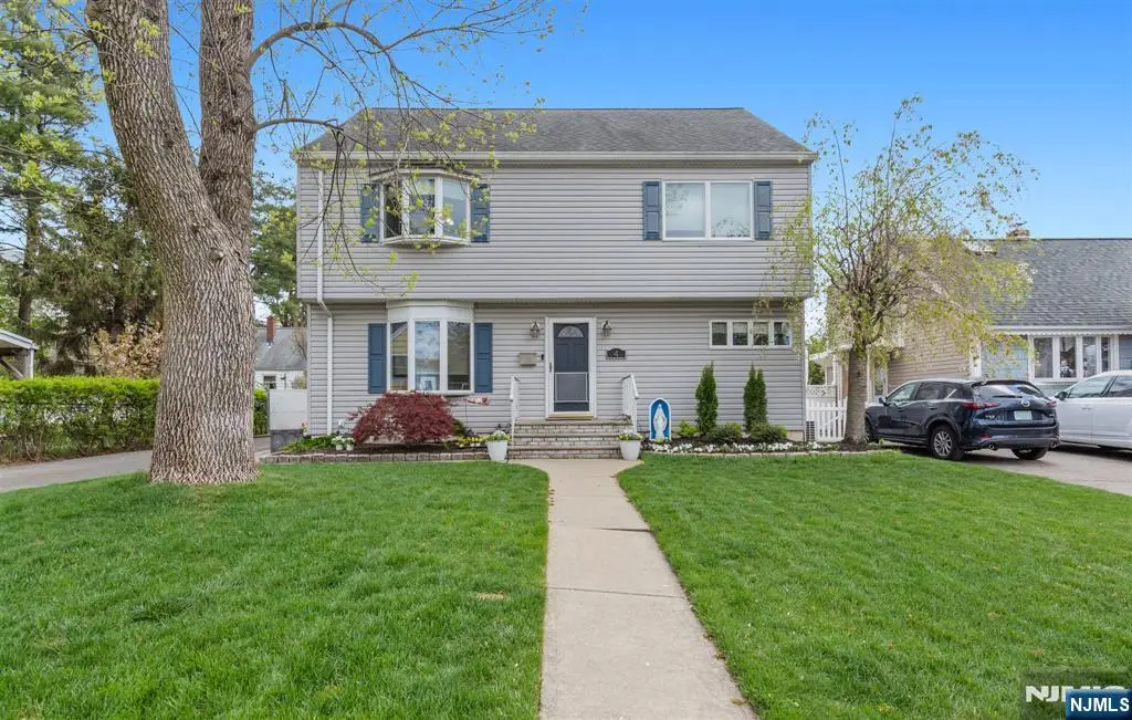 4 Lorelei Terrace, Lodi, NJ 07644 - #1