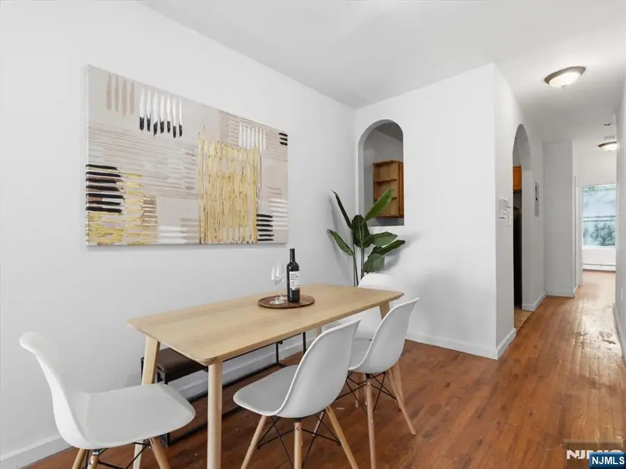 59 Saint Pauls Avenue 1L, Jersey City, NJ 07306 - #2