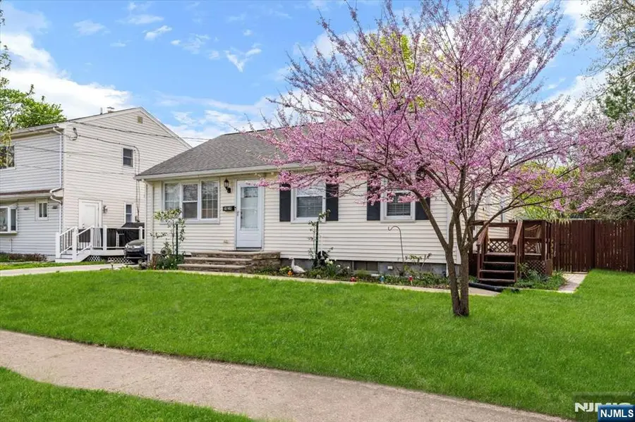 1434 Madison Place, Pompton Lakes, NJ 07442 - #2