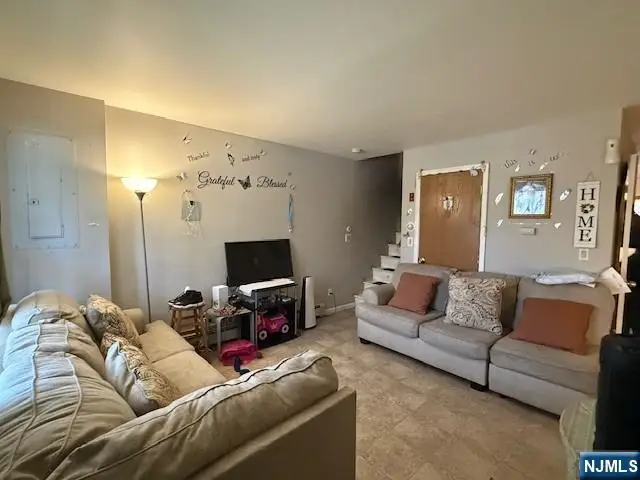 290 Bergen Street, Newark, NJ 07103 - #2