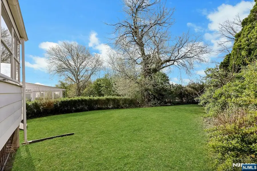 37 Noel Drive, North Arlington, NJ 07031 - #3