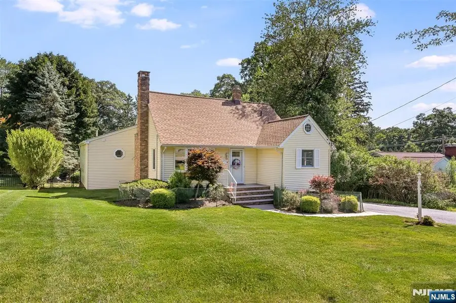 64 Ridge Avenue, Park Ridge, NJ 07656 - #2