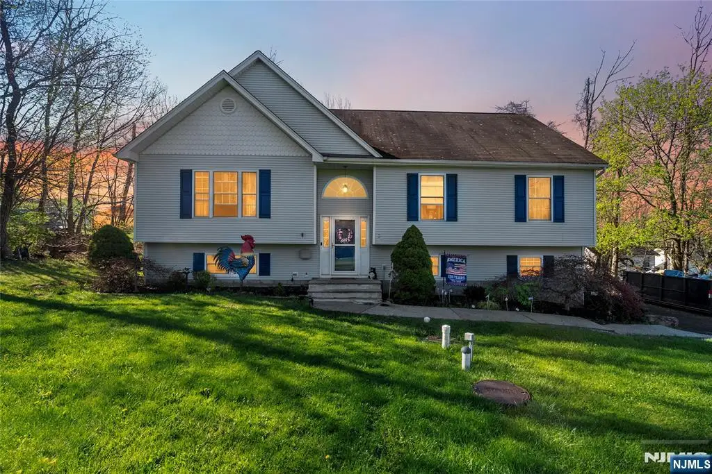 24 Reigler Road, Upper Greenwood Lake, NJ 07421 - #1