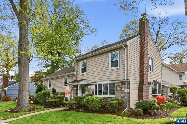 404 Prospect Avenue, Oradell, NJ 07649