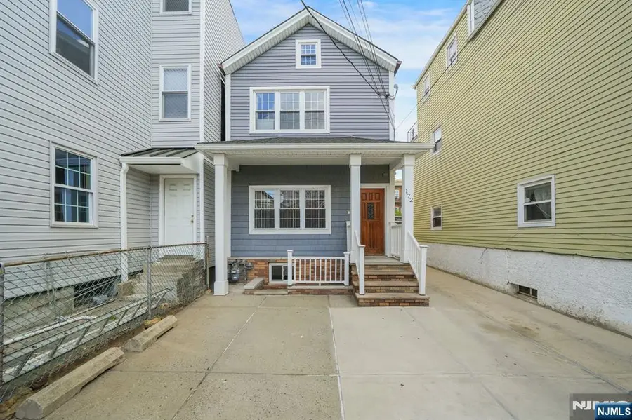 172 Chestnut Street, Newark, NJ 07105 - #2