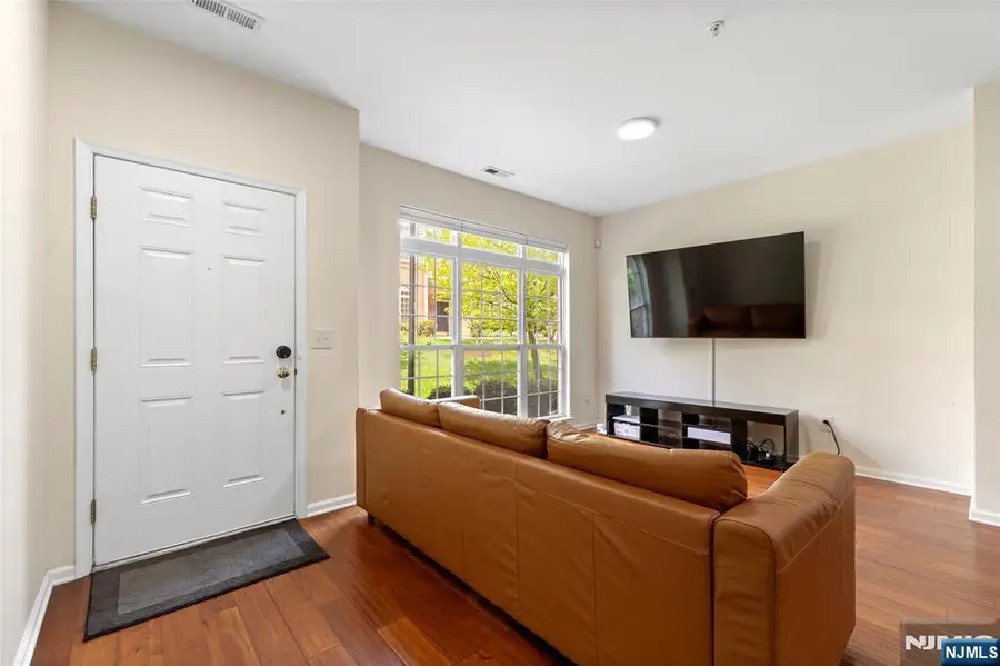 1506 Hamilton Street, Belleville, NJ 07109 - #2