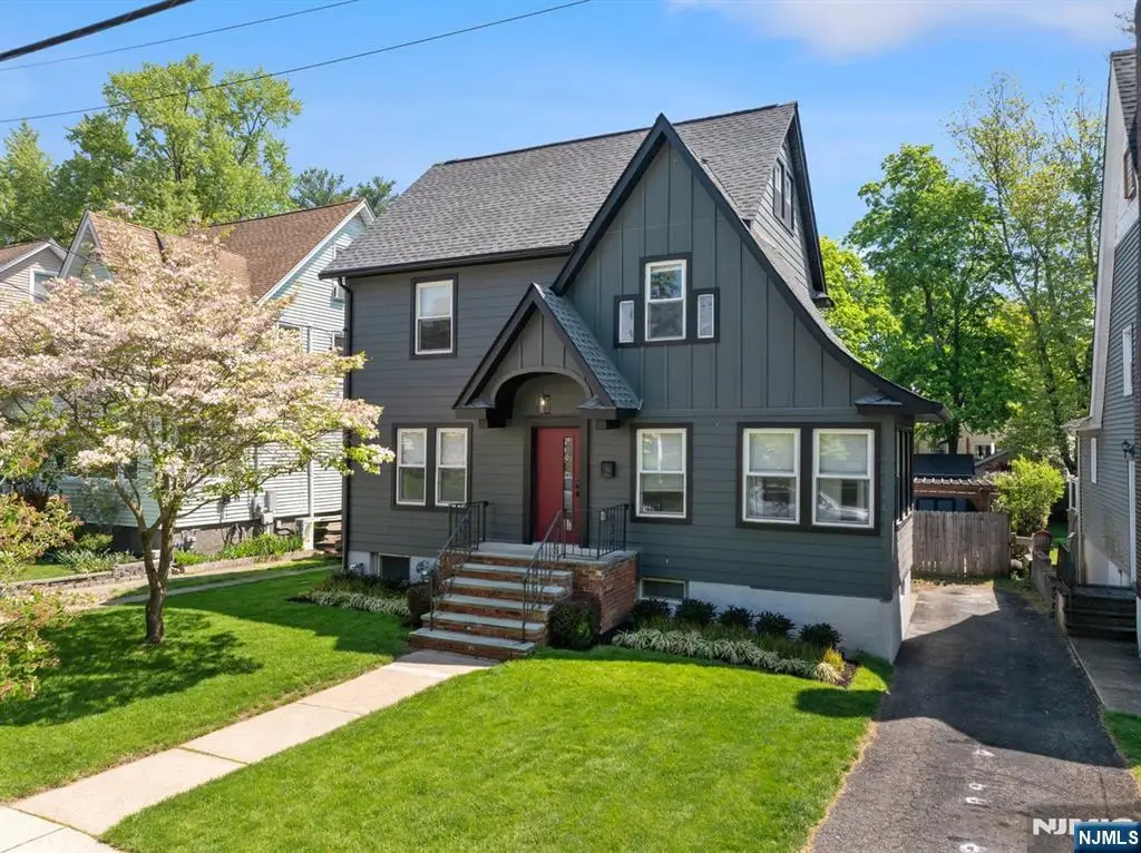 370 Demarest Avenue, Oradell, NJ 07649 - #1