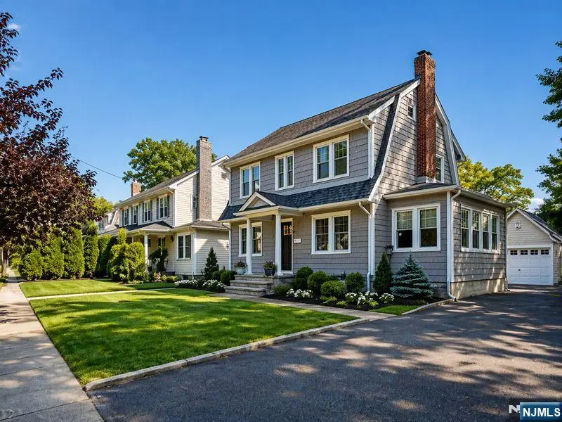 33 Raymond Avenue, Nutley, NJ 07110 - #2