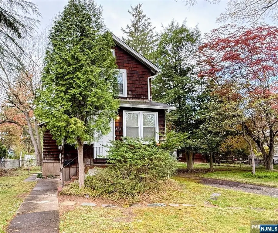 431 Cedar Avenue, Paramus, NJ 07652 - #1