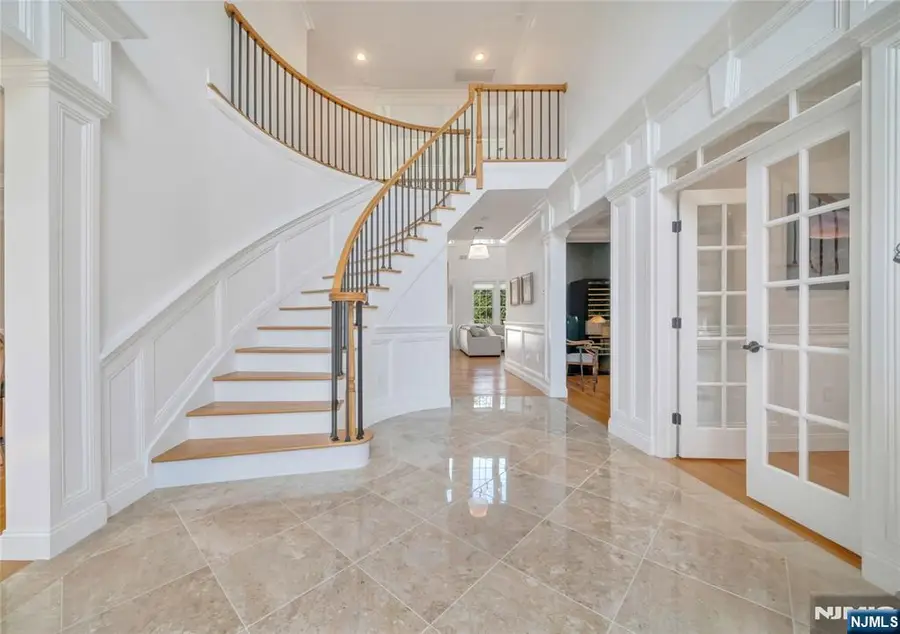 15 Eric Place, Demarest, NJ 07627 - #3