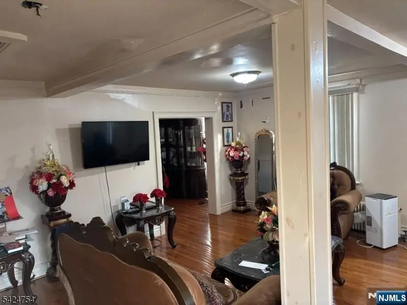 20 Whittlesey Avenue, West Orange, NJ 07052 - #3