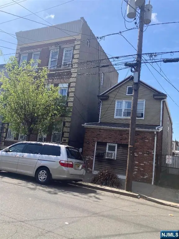131-133 Delancy Street, Newark, NJ 07105
