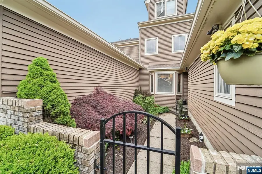 224 Westervelt Lane, Mahwah, NJ 07430 - #2