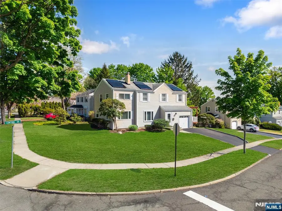 276 Concord Drive, River Edge, NJ 07661 - #2