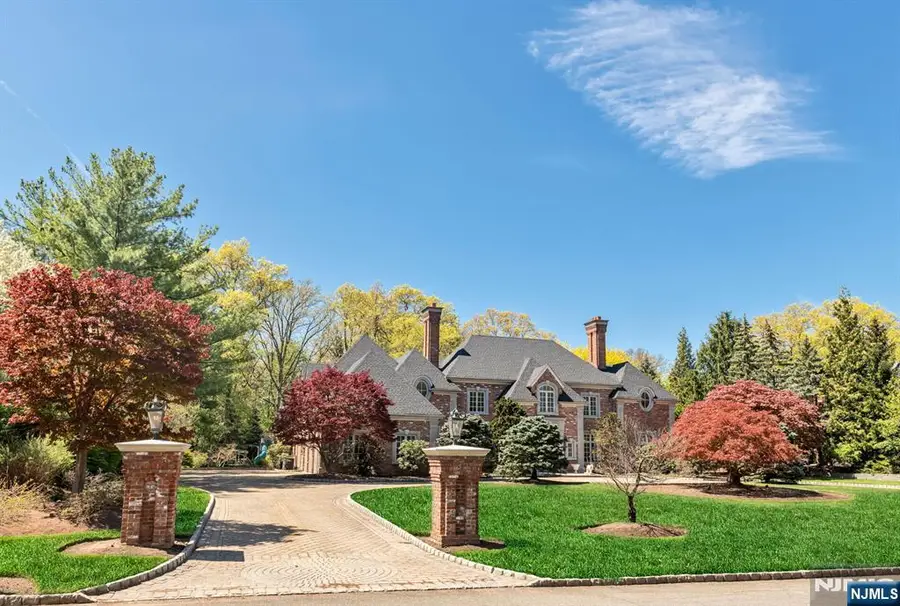 366 E Madison Avenue, Cresskill, NJ 07626 - #2