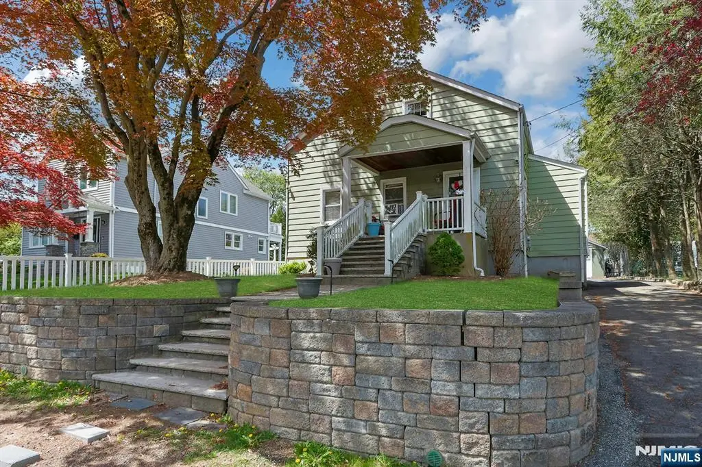 54 Chestnut Avenue, Park Ridge, NJ 07656 - #1