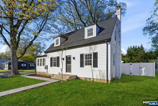 224 Godwin Avenue, Wyckoff, NJ 07481