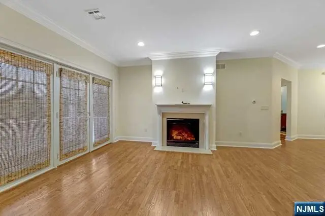 5 Tenakill Park 212, Cresskill, NJ 07626 - #2