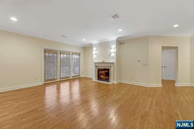 5 Tenakill Park 212, Cresskill, NJ 07626 - #3