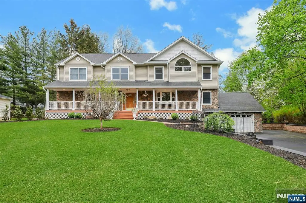 81 Chestnut Street, Allendale, NJ 07401 - #1