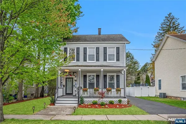 23 Maple Street, Ramsey, NJ 07446